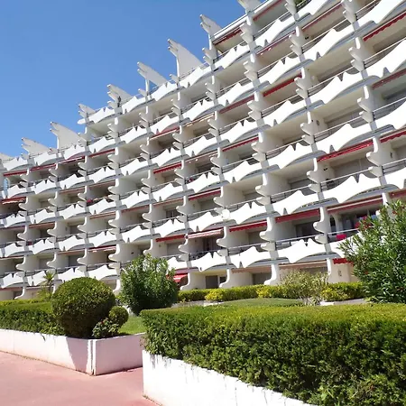 Avec Piscine, Proche Et Commerces - Terrasse Et Parking - Fr-1-328-244 * La Grande-Motte