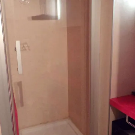 Avec Piscine, Proche Et Commerces - Terrasse Et Parking - Fr-1-328-244 Appartamento *